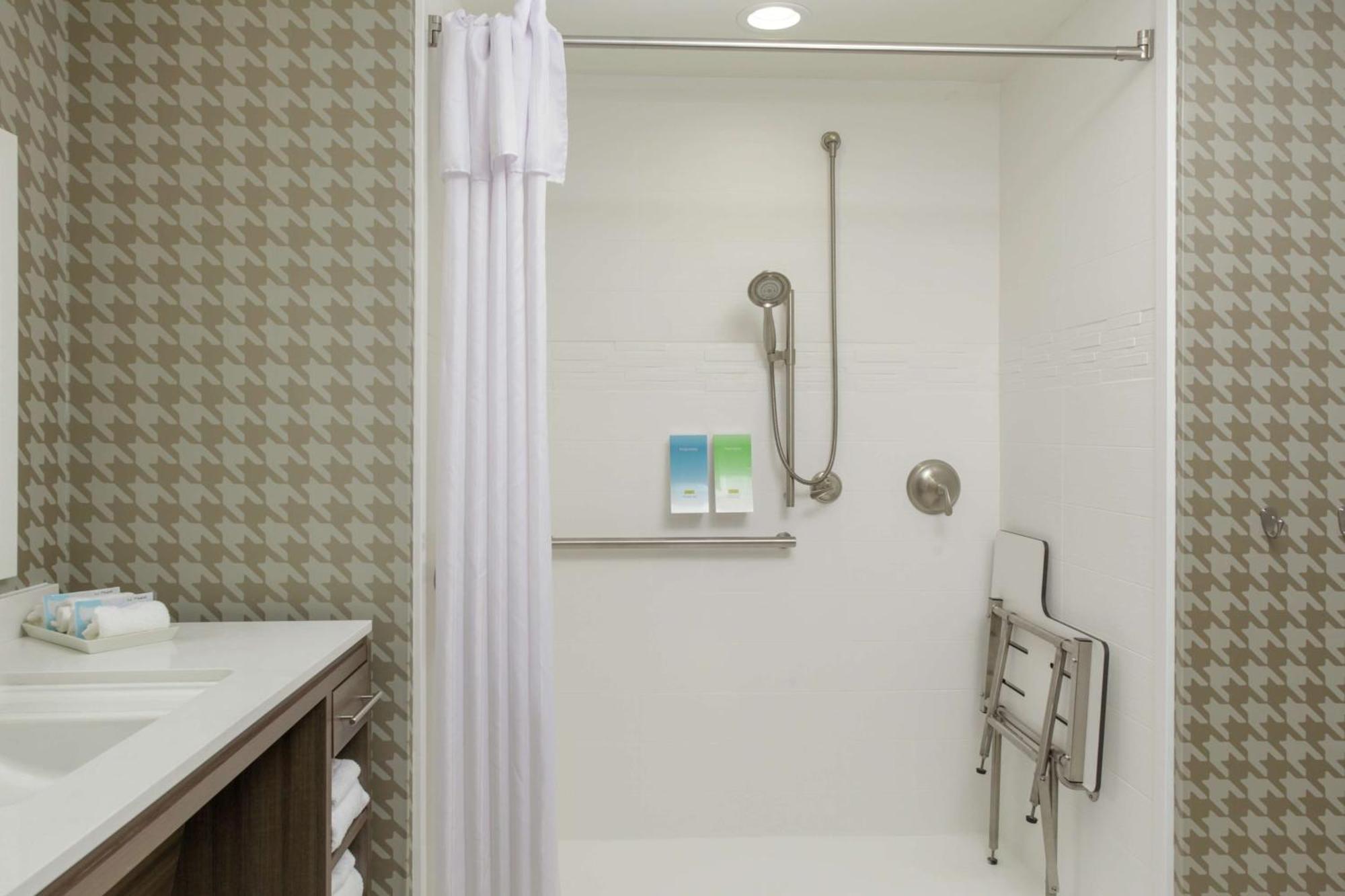 Home2 Suites By Hilton Форт Колинс Екстериор снимка
