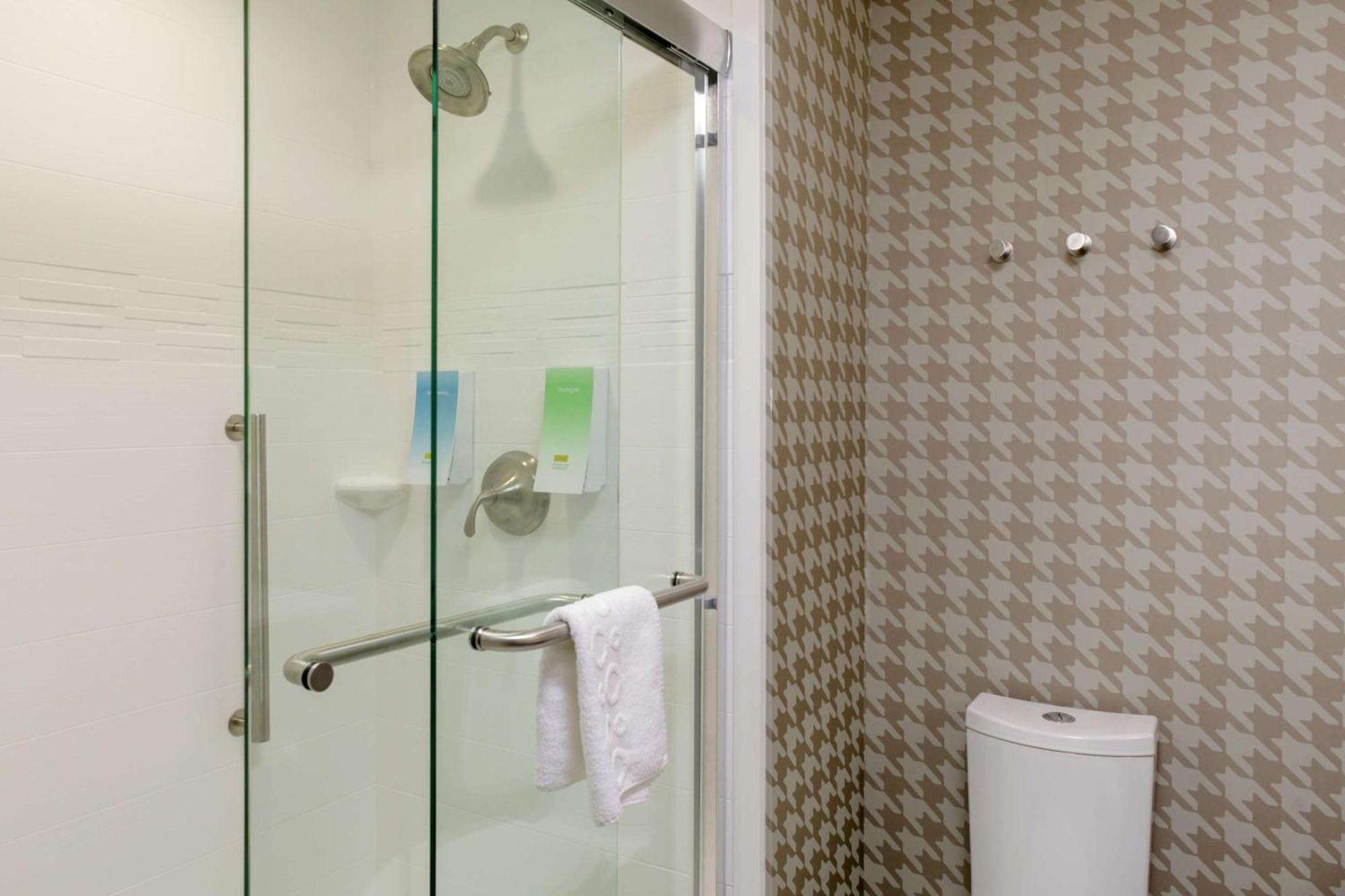 Home2 Suites By Hilton Форт Колинс Екстериор снимка